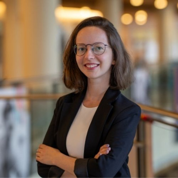 Student Shoval Ben-Yair in a blue blazer